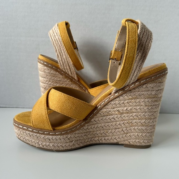 Soda Wedge Platform - Golden Yellow - Sz 7 - Picture 9 of 15